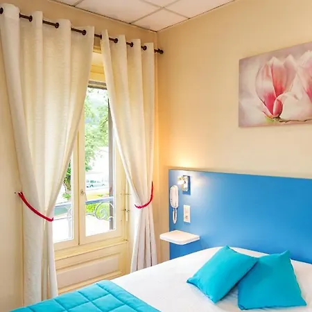 Hotel Logis La Commanderie De Champarey Bourgoin-Jallieu