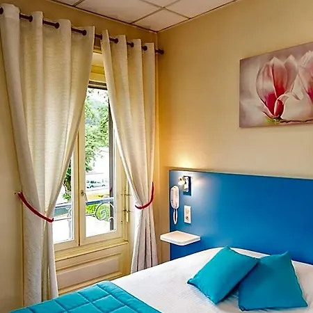 Hotel Logis La Commanderie De Champarey Bourgoin-Jallieu